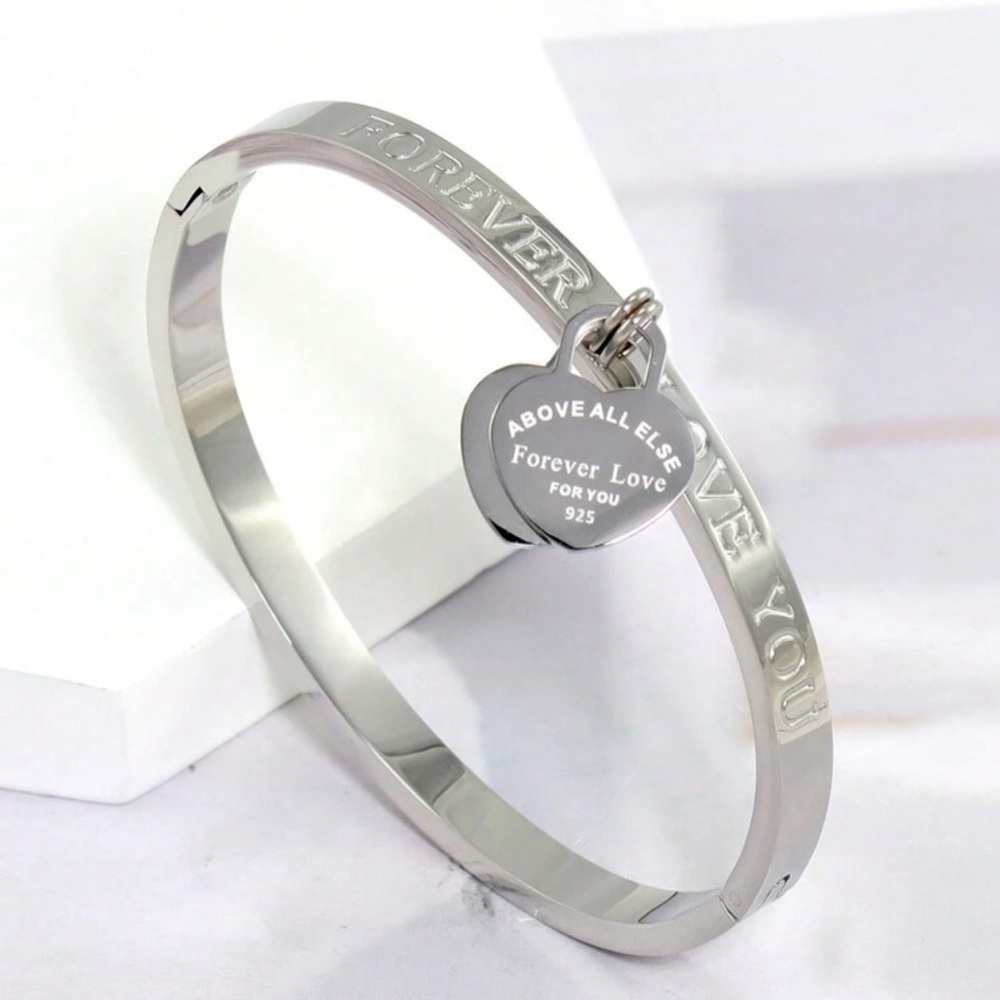 Silver Heart Charm Bracelet